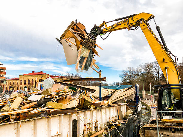 Best Professional Junk Removal  in Hemet, CA